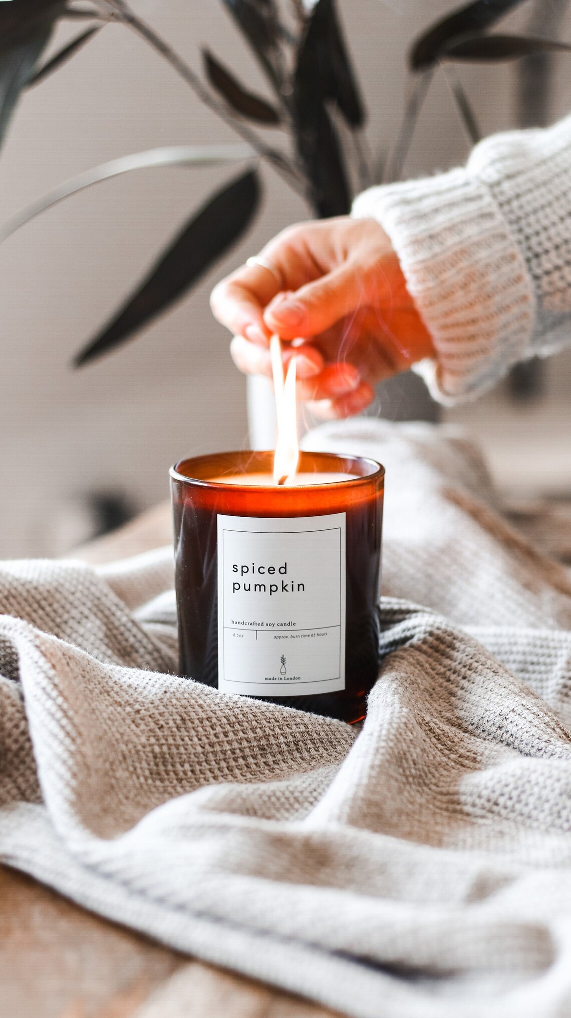 Autumn is Coming: 18 Seasonal Candles to Fall in Love with Today ...